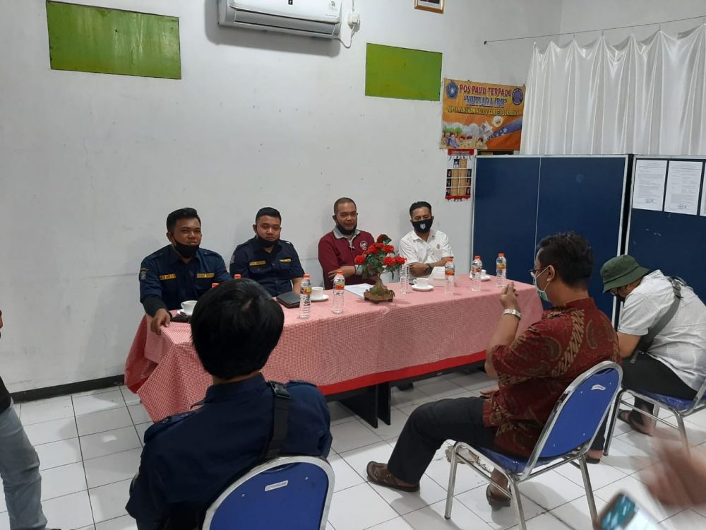 Kartar Kota Surabaya tinjau Posko Kampung Tangguh (Foto: HMP/Jem)