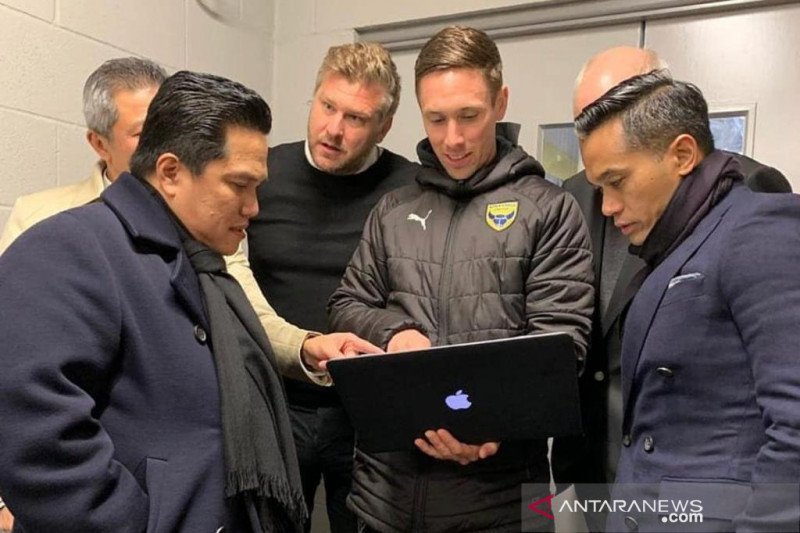 Erick Thohir dan Anindya Bakrie Berusaha Beli Oxford United