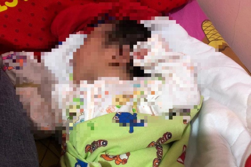 
Polda Kalbar mengungkap kasus komplotan tindak pidana penjualan bayi pada sebuah klinik bersalin di Kabupaten Kubu Raya.  (Istimewa)
