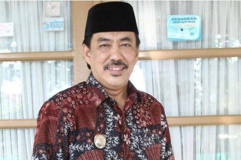 Almarhum Plt Bupati Sidoarjo Nur Ahmad Syarifuddin (Antara Jatim/IS/IS)