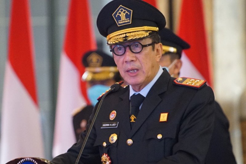 Menkumham Yasonna Laoly dalam peringatan Hari Dharma Karyadhika (HDKD) atau Hari Ulang Tahun Kemenkumham 2020, Selasa (27/10/2020). (ANTARA/Ho-Kementerian Hukum dan HAM)

