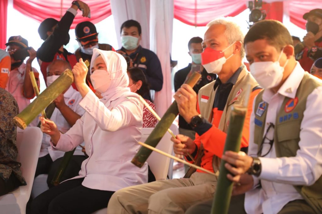 Gubernur Jawa Tengah Ganjar Pranowo, pada puncak peringatan Hari Kesiapsiagaan Bencana (HKB) 2022 di Taman Ledok Sari (Talesa) Desa Balerante, Kecamatan Kemalang, Kabupaten Klaten, Selasa (26/4/2022).