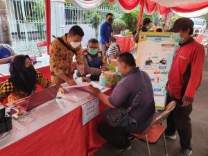 Wujud Sinergitas Kepolisian Surabaya dengan Pemerintah Kota Surabaya dibuktikan dengan berjalannya gerai layanan terintegrasi.