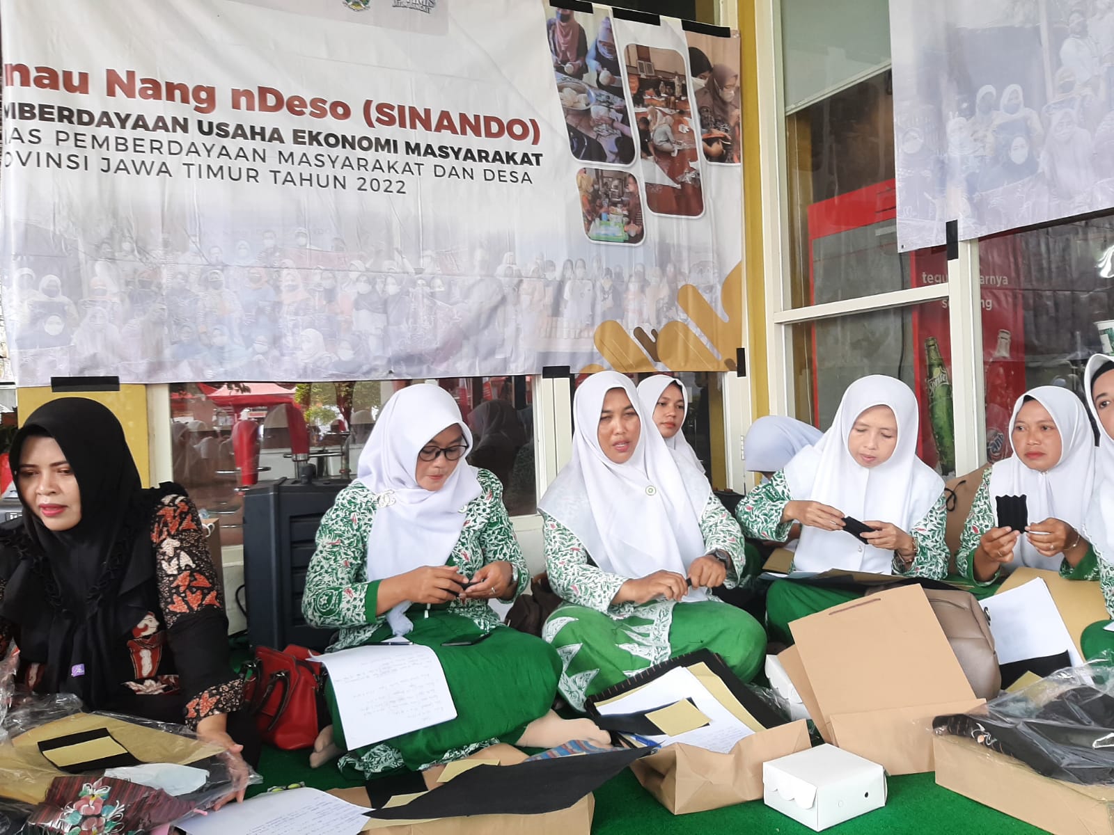 Dinas Pemberdayaan Masyarakat dan Desa Provinsi Jatim ikut meramaikan peringatan HUT Jatim ke-77 di Bakorwil Bojonegoro, Sabtu (12/11/2022). 