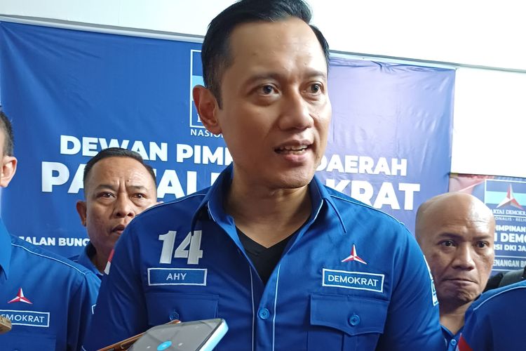 di Jawa Timur nama Agus Harimurti Yudhoyono (AHY) secara elektabilitas menjadi salah satu favorit sebagai bakal Calon Wakil Presiden (Cawapres). 
