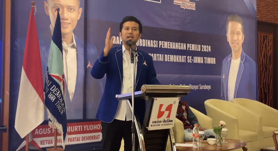 Ketua DPD Partai Denokrat Jatim Emil Dardak saat menghadiri Rapat Koordinasi Bakomstra DPC se Jatim pada Rabu (23/8/2023). 