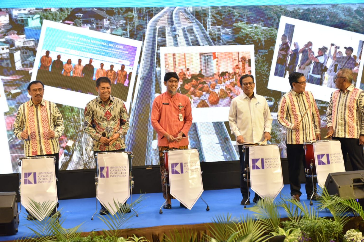 rapat koordinasi nasional Himpunan Kawasan Industri (HKI) di Hotel Gumaya, Semarang, Kamis (25/7/2024)