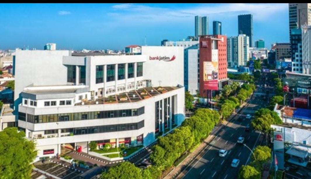 Revitalisasi Alun-Alun Kota Malang Tengah Berlangsung, Bank Jatim Harap Bisa Tingkatkan Ekonomi Sekitar