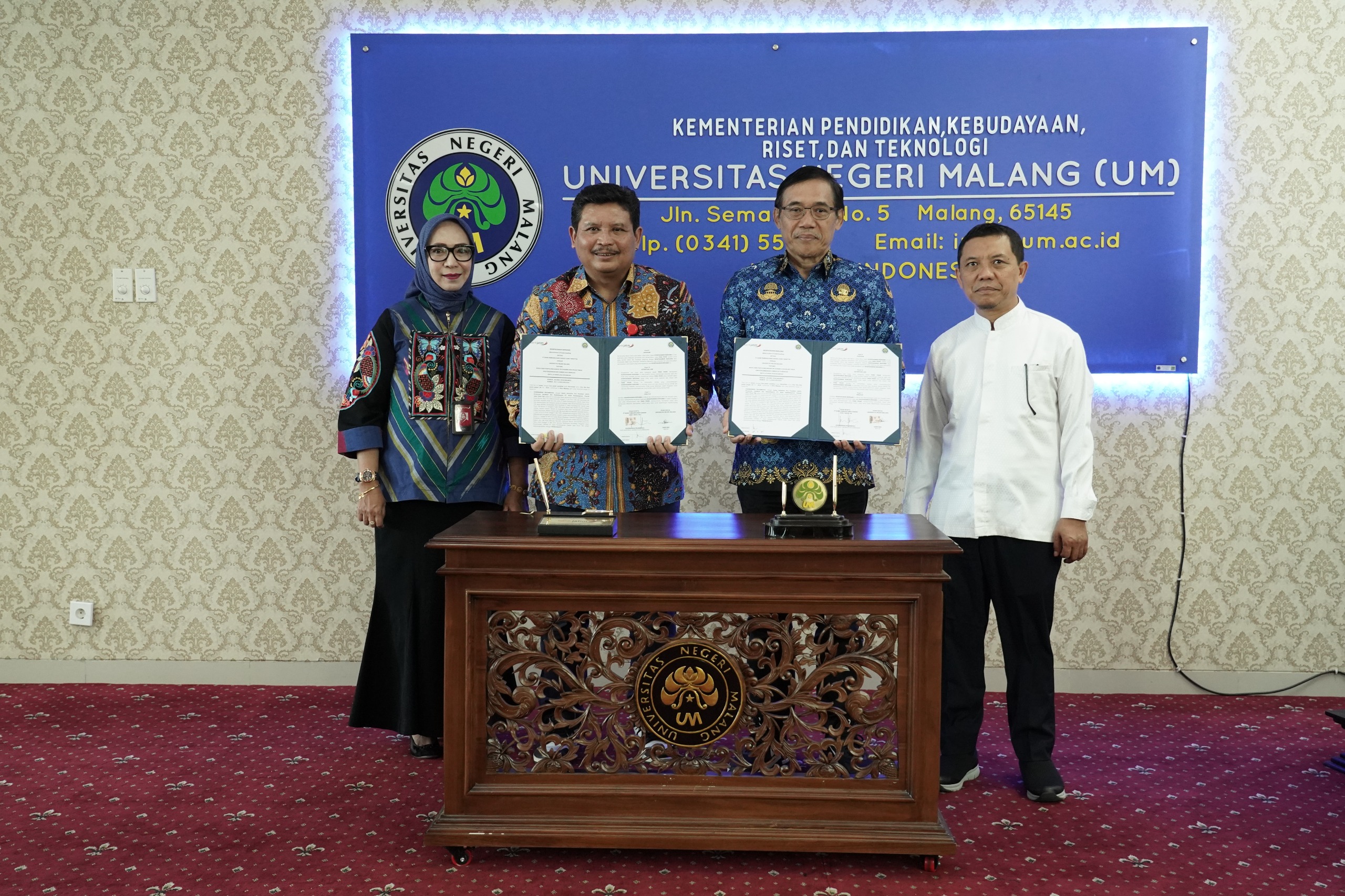 bankjatim bersama dengan Universitas Negeri Malang secara resmi telah melakukan penandatanganan Nota Kesepahaman / Memorandum of Understanding (MoU) pada hari Jumat (29/11).