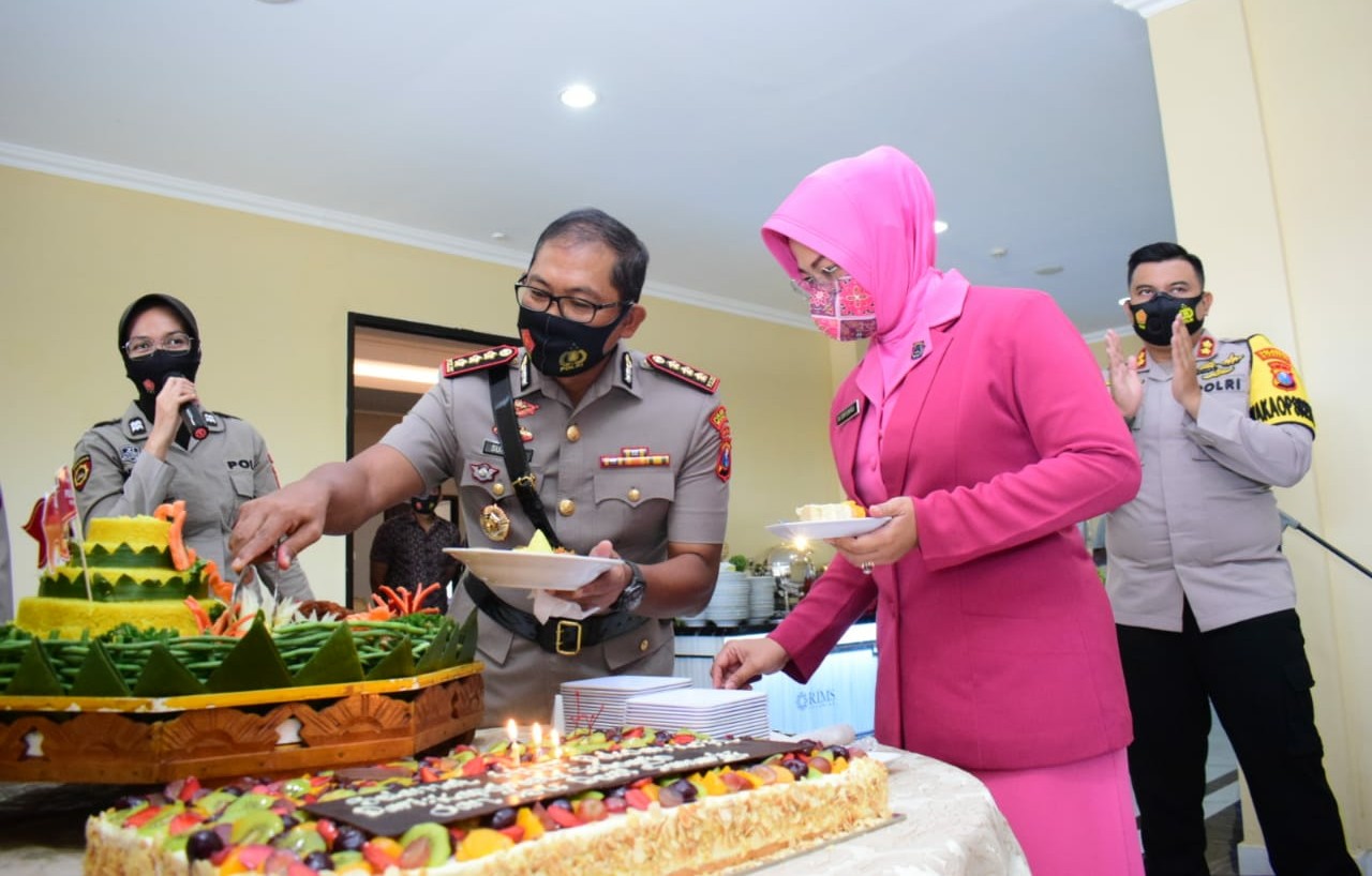 HUT Polwan Ke-72, Kapolres Sidoarjo Lecut Semangat Berprestasi
