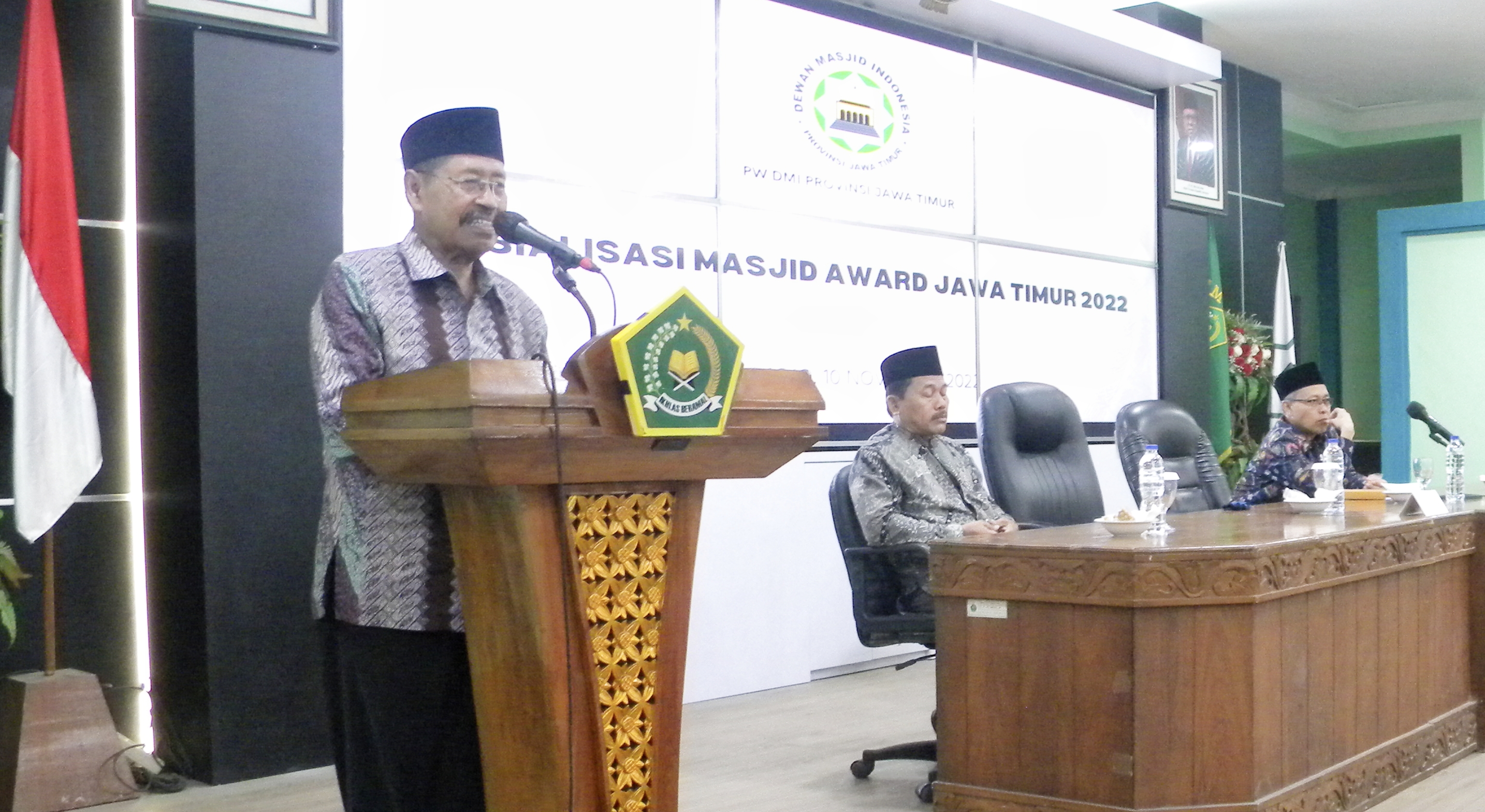 KH. M. Roziqi saat sosialisasi Masjid Award Provinsi Jawa Timur.
