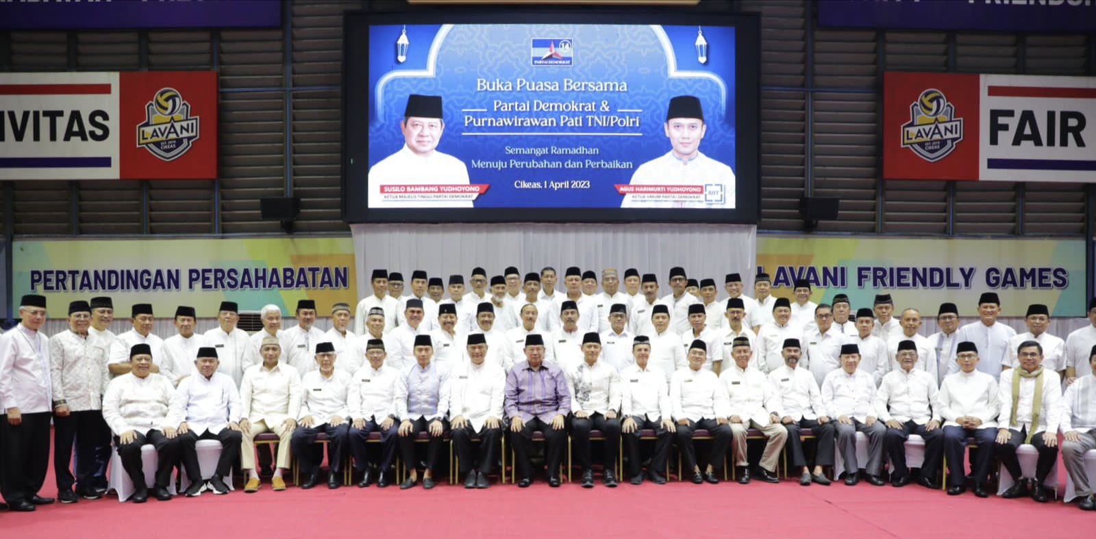 Lebih dari 80 Jenderal atau Perwira Tinggi (Pati) Purnawirawan TNI/Polri, mendatangi Cikeas Jawa Barat, untuk bersilaturahmi dengan Ketua Umum Partai Demokrat Agus Harimurti