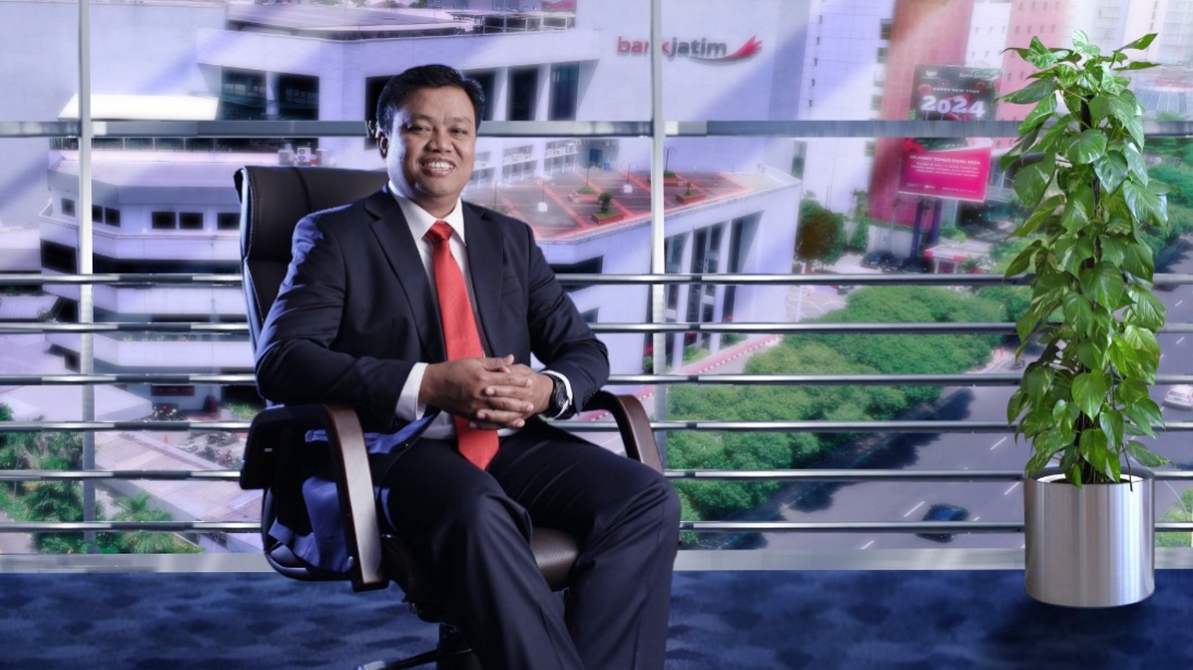 Sunarsip, Chief Economist, The Indonesia Economic Intelligence (IEI)