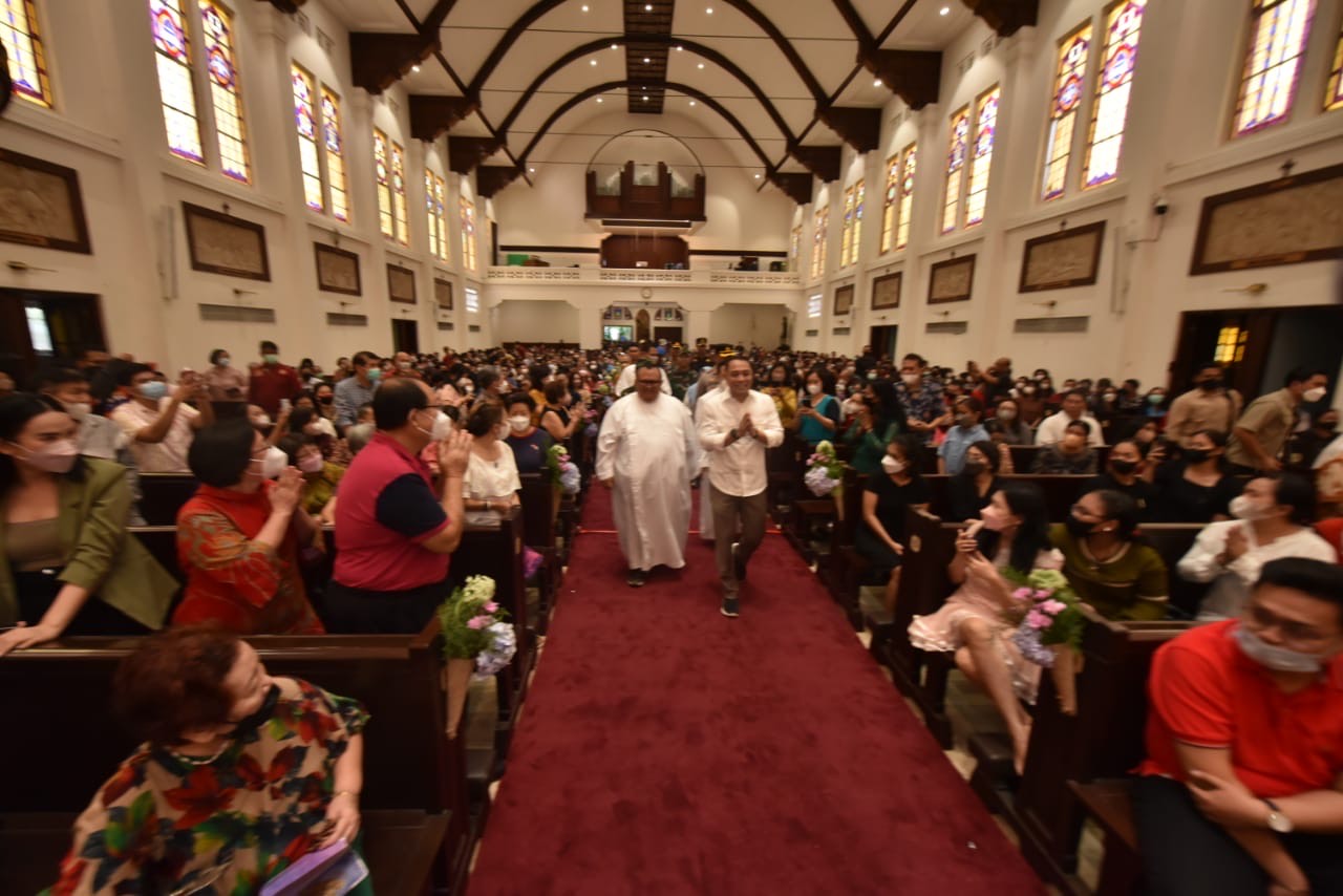 Kemenag Republik Indonesia (RI) turut memilih Gereja Bethany Nginden Surabaya sebagai lokasi pusat perayaan Natal Nasional