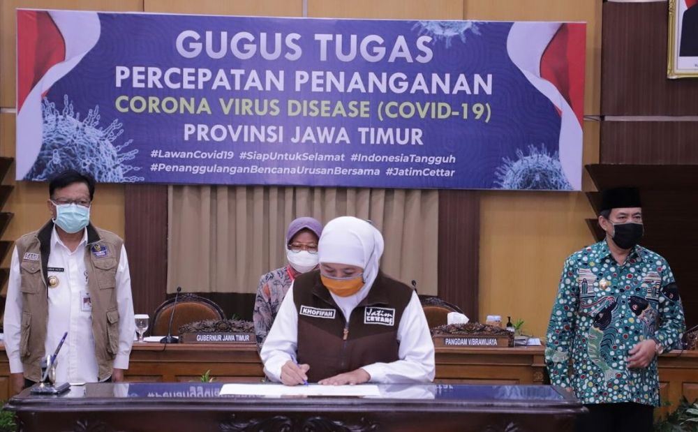 Gubernur Jatim dan Kepala Daerah Surabaya Raya Teken MoU
