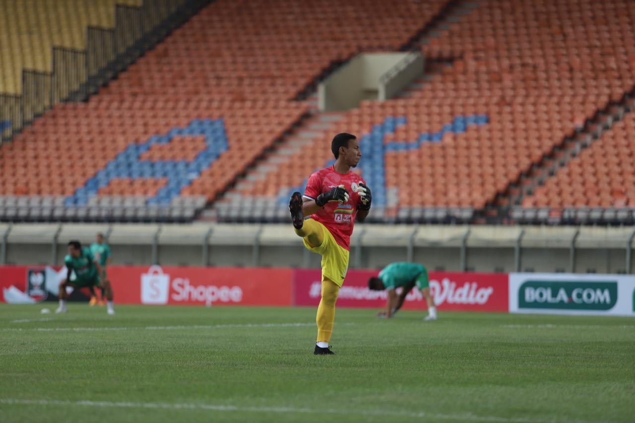 Kiper PSS Sleman Ega Rizky. LIB