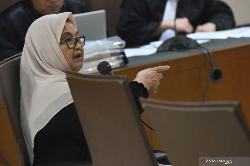 Mantan Menkes Siti Fadilah Supari Dinyatakan Bebas Murni