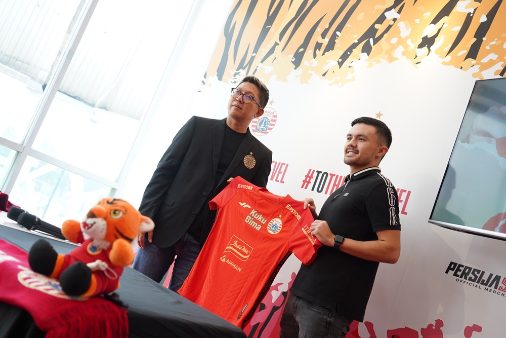Oliver Bias Tak Sabar Bela Persija