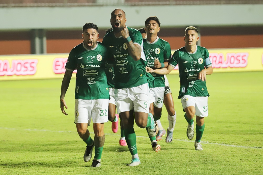 PSS Sleman mencatat poin penuh pada laga pekan ke-22 BRI Liga 1 2023/24. Bermain di kandang sendiri di Stadion Maguwoharjo, Sleman, Jumat (8/12) malam