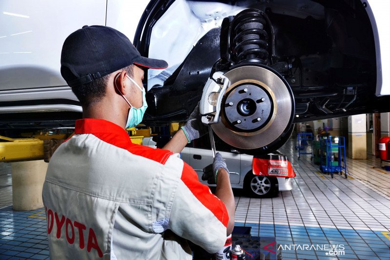 Persiapan kendaraan sebelum liburan Tahun Baru (ANTARA/HO)
