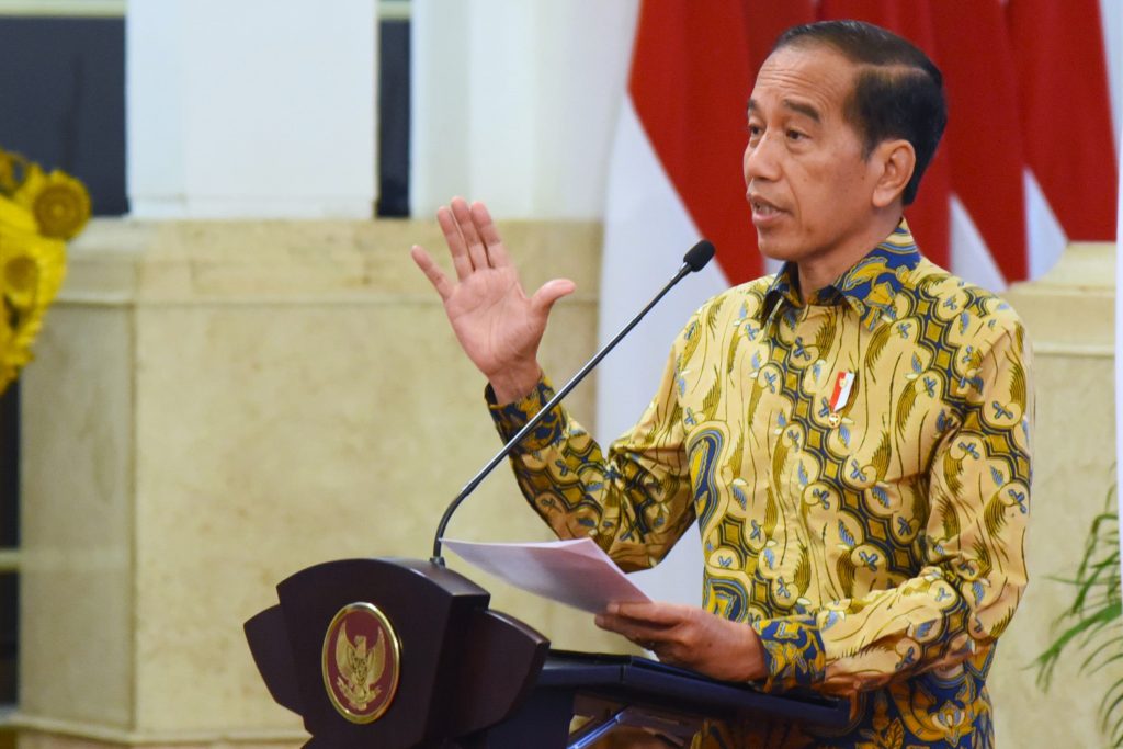 Presiden Joko Widodo menyampaikan sambutannya saat meresmikan pembukaan Rapat Koordinasi Nasional (Rakornas) Pengawasan Intern Pemerintah Tahun 2024 di Istana Negara, Jakarta, pada Rabu, 22 Mei 2024. Foto: BPMI Setpres