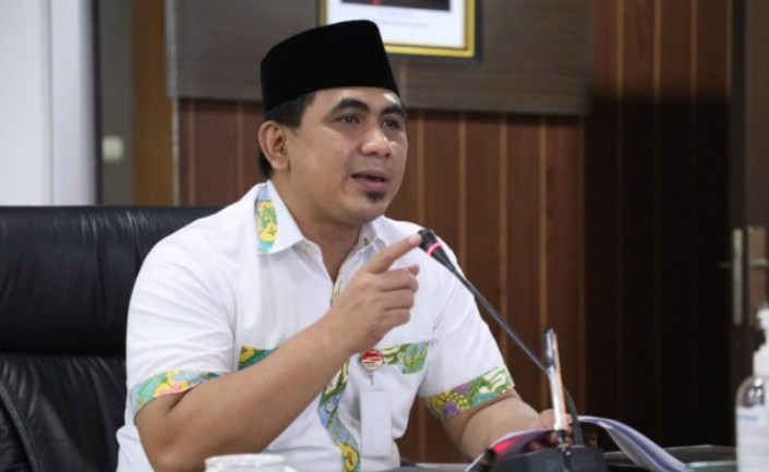 Wakil Gubernur Jawa Tengah Taj Yasin Maimoen, menyebut program Jogo Santri dapat diaplikasikan untuk mencegah epidemi Tuberkulosis (TBC) di lingkungan pesantren.