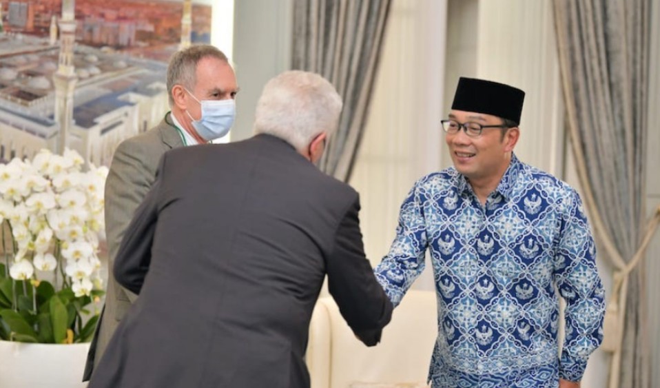  Gubernur Jawa Barat Ridwan Kamil diagendakan melakukan kunjungan kerja ke Eropa untuk bertemu dengan investor dari sejumlah negara