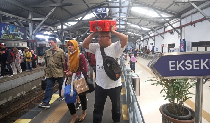Seminggu Periode Libur Nataru, KAI Sudah Berangkatkan 1,4 Juta Penumpang