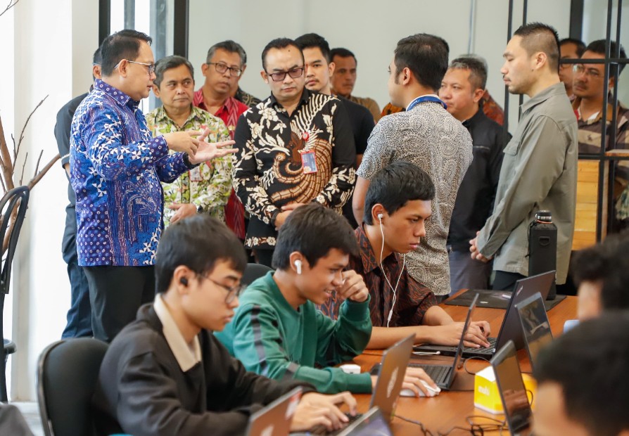 Gubernur Jawa Timur Kunjungi KEK Singhasari, Fokus pada Pengembangan Ekosistem Digital