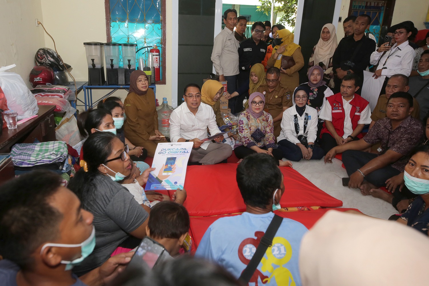 Penyintas Kebakaran Putat Jaya Surabaya Terima Bantuan Pemkot