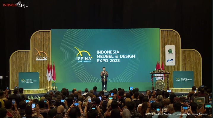 Tingkatkan Daya Saing, Presiden Jokowi Dorong Industri Mebel Cari Mitra Globa