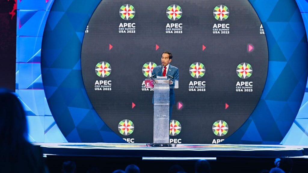 Presiden berbicara dalam APEC CEO Summit, di Main Ballroom, Moscone West, San Francisco, AS, Kamis (16/11/2023). (Foto: BPMI Setpres)