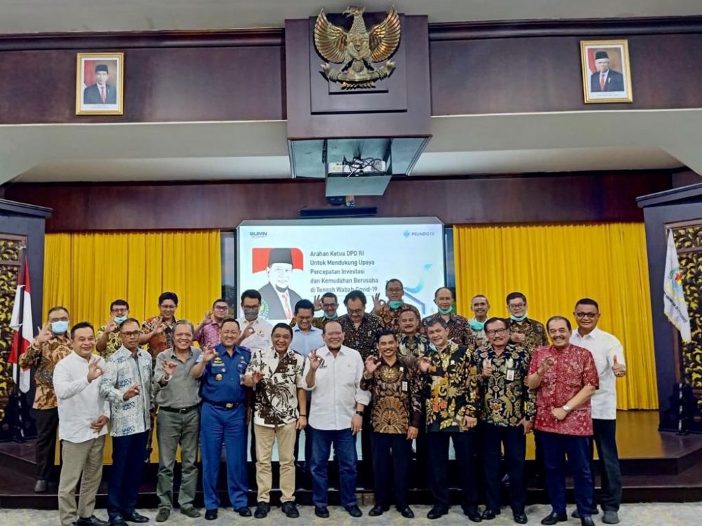 Kunjungan kerja Ketua DPD RI AA LaNyala Mattalitti di kantor Pelindo III (Foto: ist)