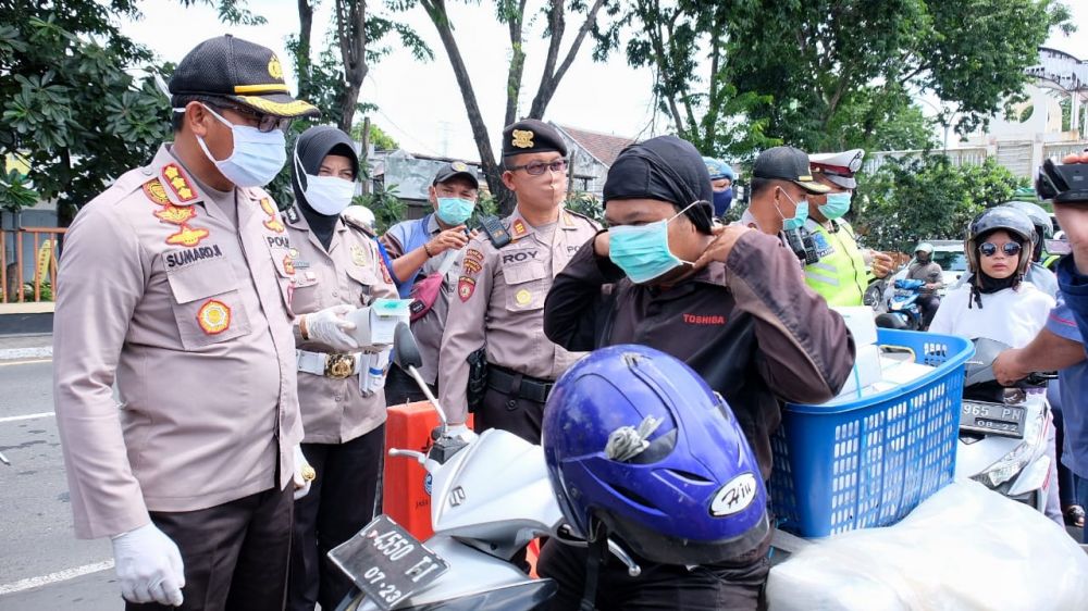 Masuk Wilayah Sidoarjo, Wajib Pakai Masker