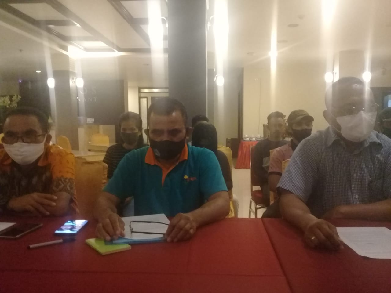 PEMASKEBAR menolak proses penyusunan Amdal Blok Masela. HMP/BOY