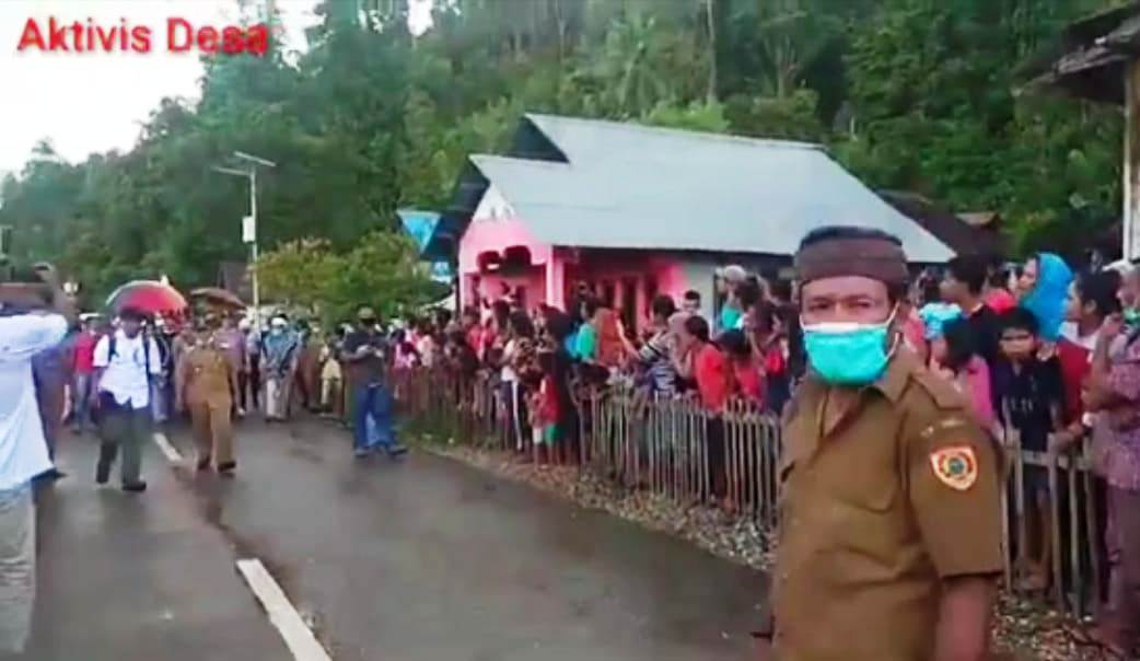 Paslon nomor urut 3 Pilbup Bursel diduga melakukan pelanggaran kampanye karena dijemput ASN. HMP/BOY