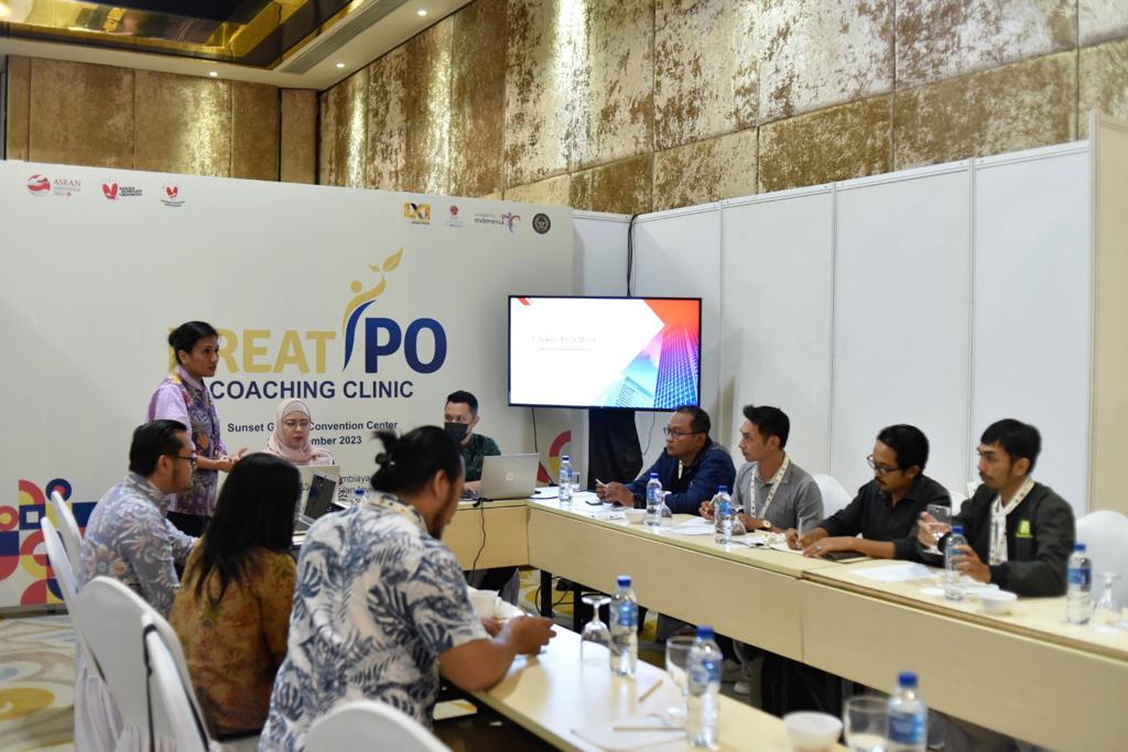 Kemenparekraf bekerja sama dengan BEI menggelar kegiatan "Coaching Clinic KreatIPO" sebagai bagian dari rangkaian program mendorong dan mengakselerasi pelaku usaha pariwisata dan ekonomi kreatif di Bali untuk go public dengan skema initial public offering