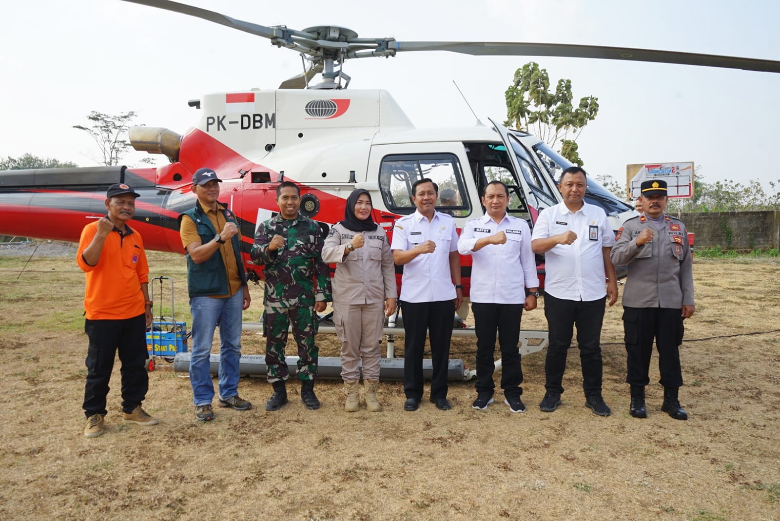Memasuki hari kelima, dampak yang ditimbulkan Kebakaran Hutan dan Lahan (Karhutla) Gunung Lawu kini semakin meluas, bahkan hingga ke Kabupaten Karanganyar, Jawa Tengah.