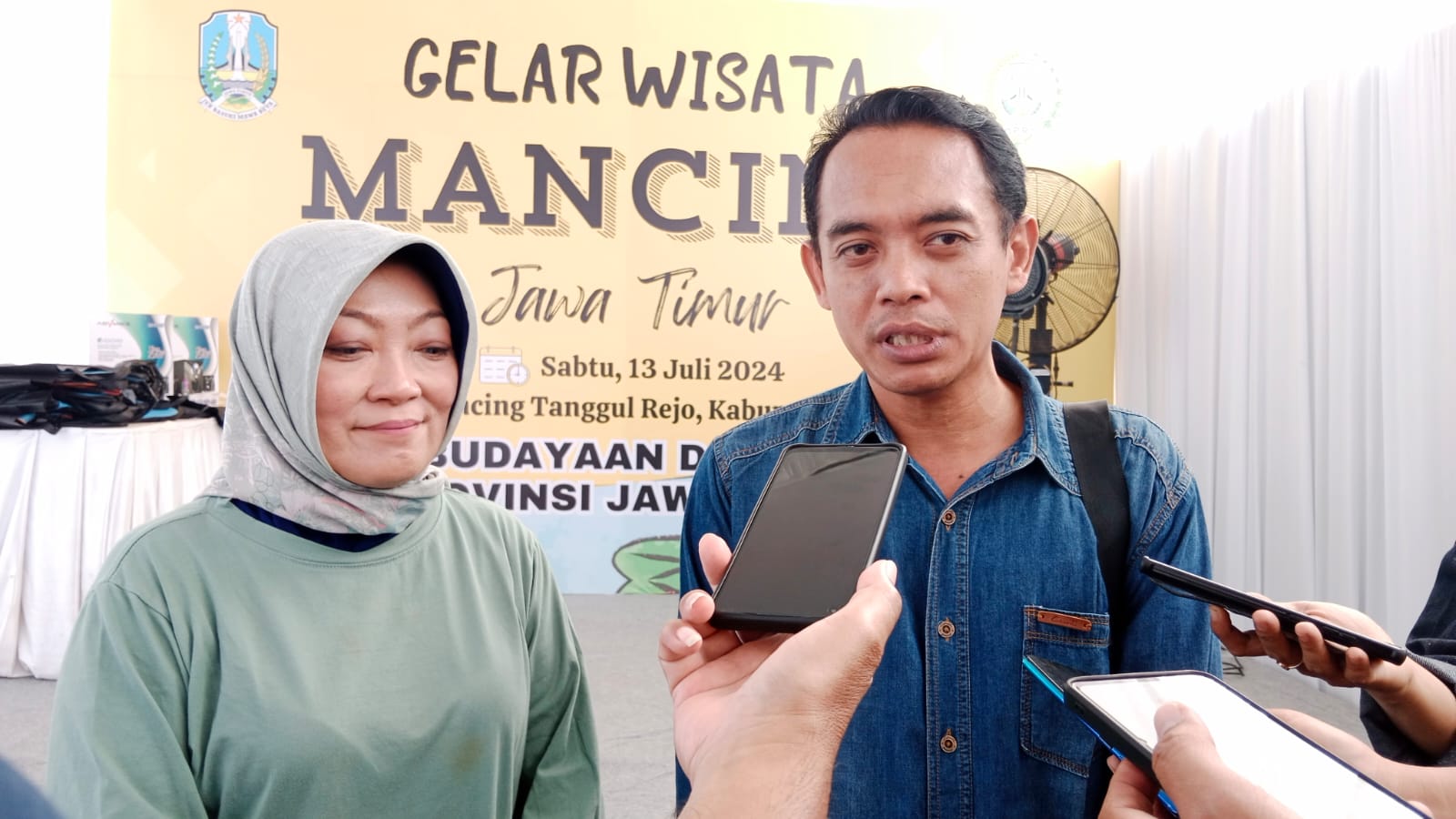 Kepala Bidang Pemasaran dan Kelembagaan Parekraft Disbudpar Jatim, Ali Afandi saat memberikan kketerangan kepada wartawan