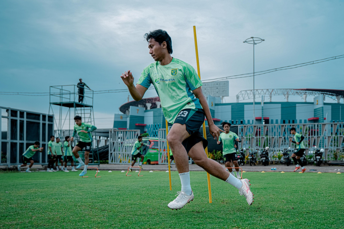 Kadek Raditya: Pilar Kokoh Persebaya yang Selalu Siap Beradaptasi