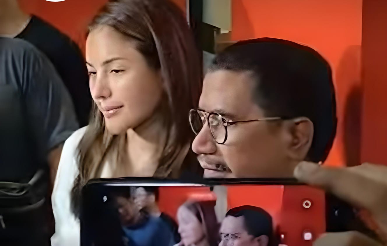 Nikita Mirzani menjalani pemeriksaan oleh Penyidik Direktorat Reserse Siber Polda Metro Jaya 