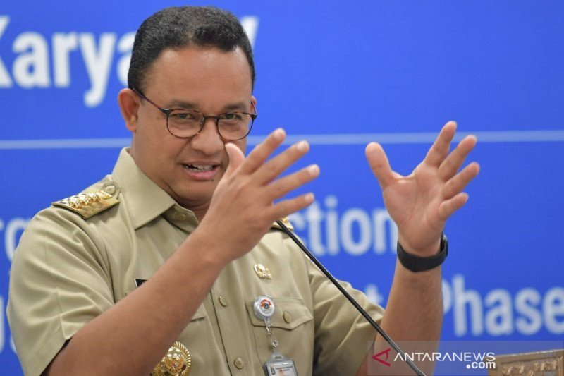 Anies Baswedan Ajak Warga Taklukkan Covid-19 di 2021