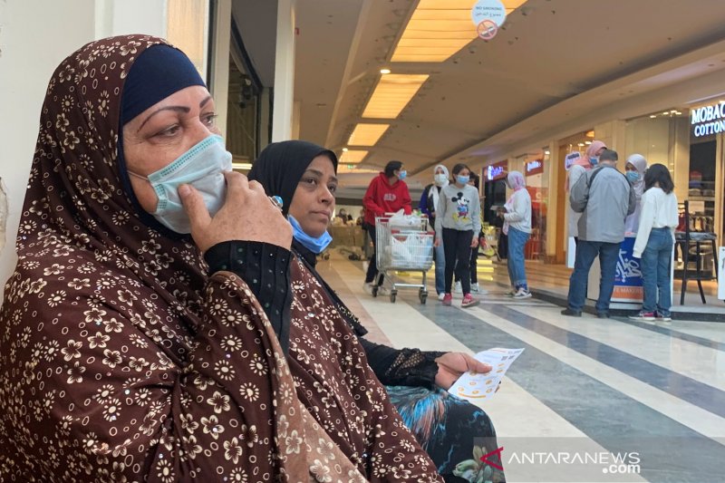 Mesir akan memulai vaksinasi COVID-19 pada Minggu, diawali dengan penyuntikan pada kalangan staf medis, kata Presiden Abdel-Fattah al-Sisi dalam pernyataan yang direkam pada Sabtu (23/1).