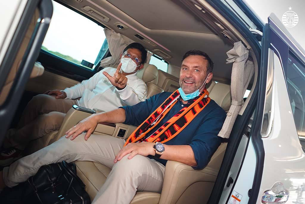 Pelatih Macan Kemayoran, Thomas Doll.