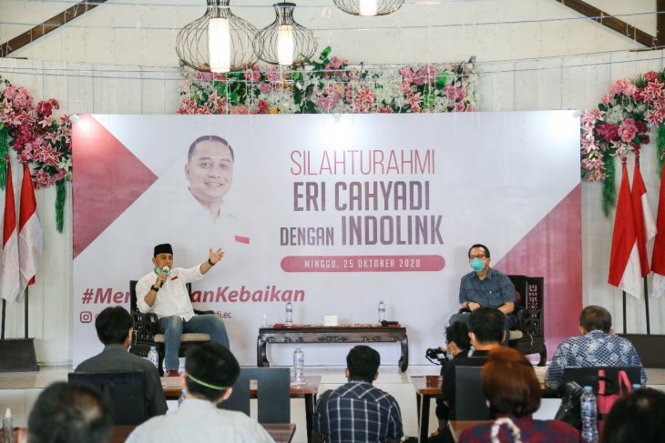 Cawali Surabaya nomor urut 1, Eri Cahyadi