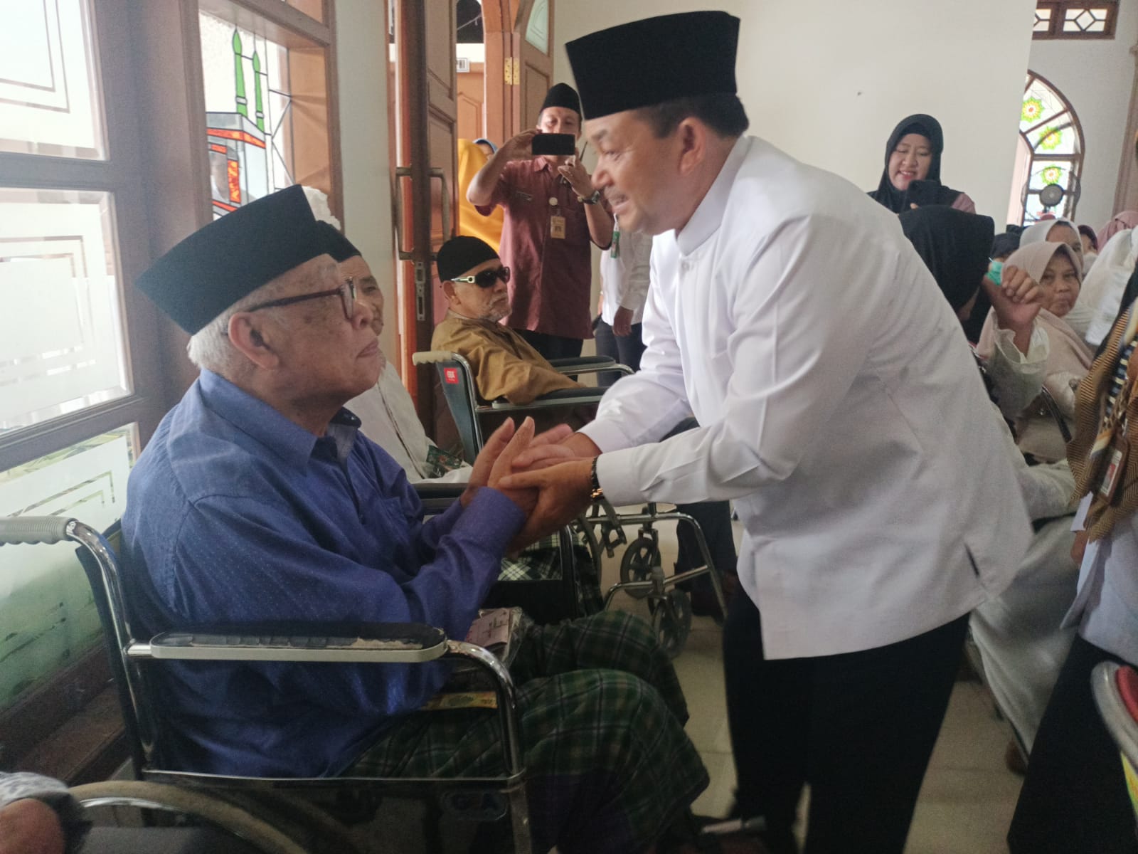 Bupati Semarang Ngesti Nugraha, dihadapan ratusan calhaj yang mengikuti pembukaan manasik haji Kabupaten Semarang 2023 di aula Masjid Al Mabrur, Ungaran, Selasa (9/5/2023) siang.
