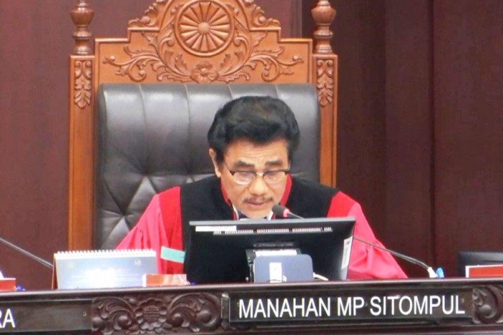 Manahan MP Sitompul