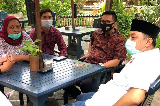 Eri Cahyadi bersama pengurus Kadin Surabaya