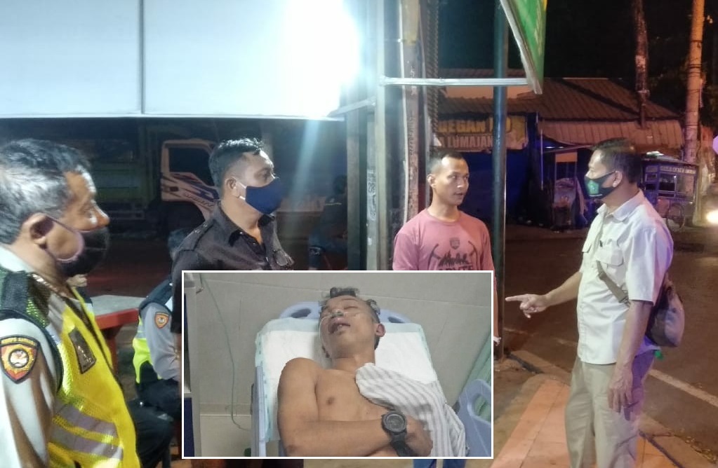 Polisi saat melakukan penyelidikan di lokasi perusakan Warkop Warmindo Ngelom Taman, Sidoarjo, Kamis (3/9). Sednag korban Pranoto saat tergolek lemas di RS Siti Khadijah Taman