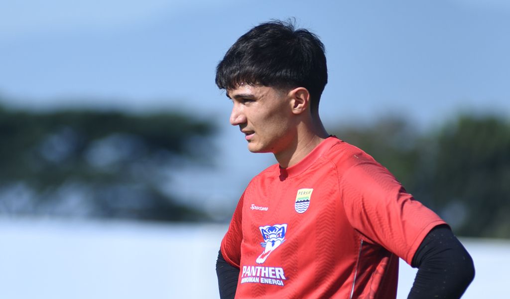 penjaga gawang PERSIB, Kevin Mendoza (PERSIB.co.id/Sutanto Nurhadi Permana)

